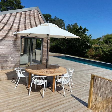 Magnifique Villa Avec Piscine, A 5 Min Des Plages Landunvez Exterior photo