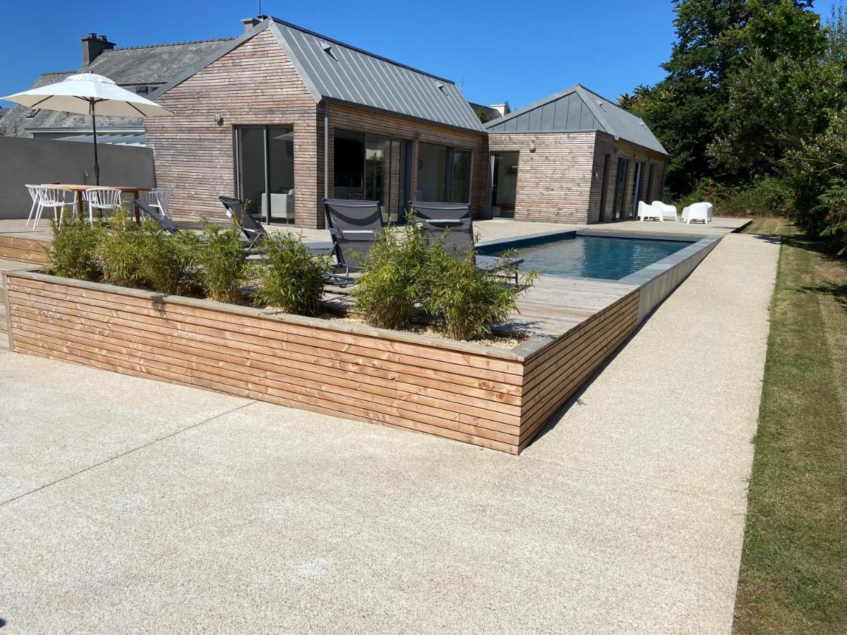 Magnifique Villa Avec Piscine, A 5 Min Des Plages Landunvez Exterior photo